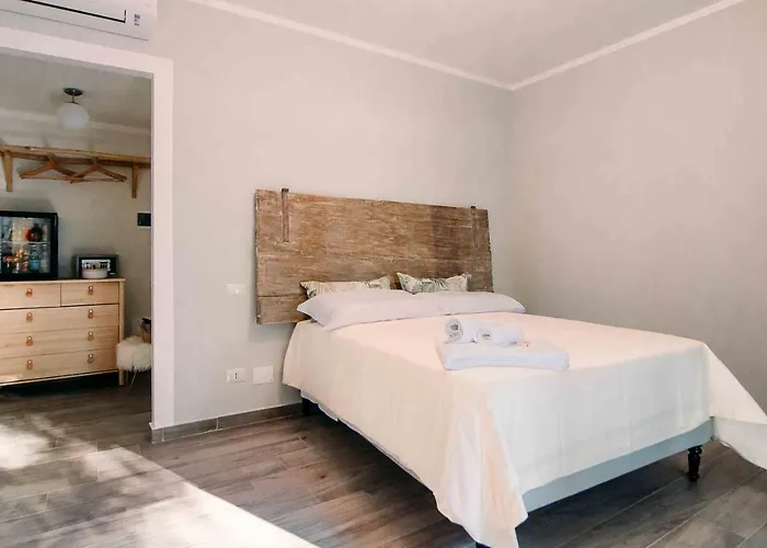 Bue Rosso Pensión Vercelli